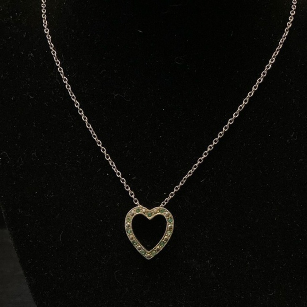 Elegant Gold Heart Pendant Necklace